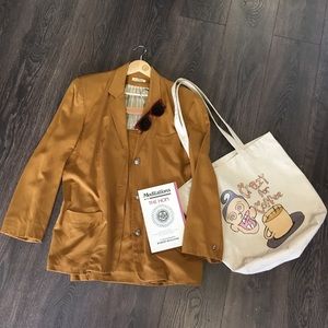 Vintage Ann Taylor in a beautiful deep tone